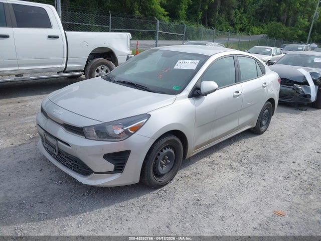 2023 KIA RIO S 照片 2