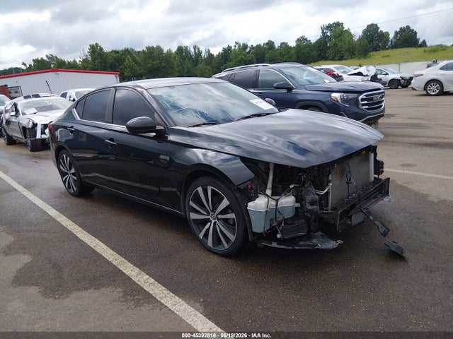 2019 NISSAN ALTIMA 2.5 SR