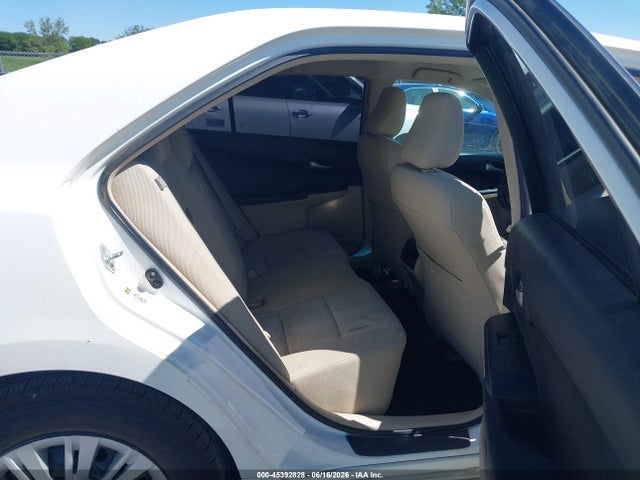 2012 Toyota CAMRY LE photo 8