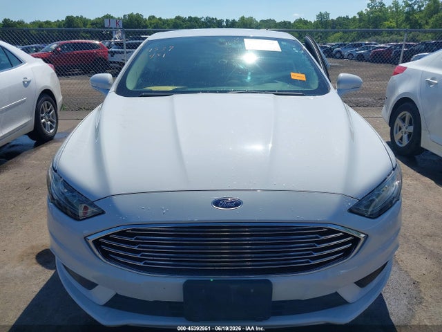 صورة مصغرة 12 لـ 2017 FORD FUSION SE