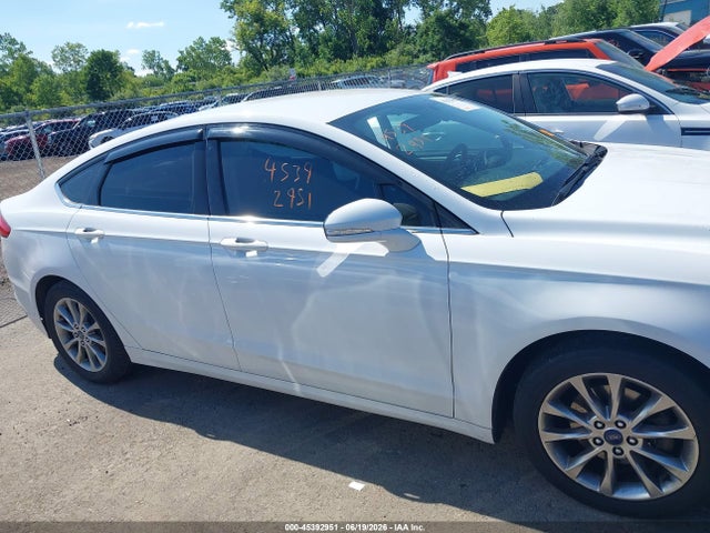 صورة مصغرة 13 لـ 2017 FORD FUSION SE