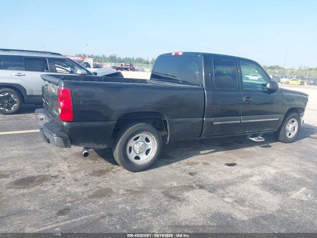 2004 Chevrolet SILVERADO 1500 LS 照片 4