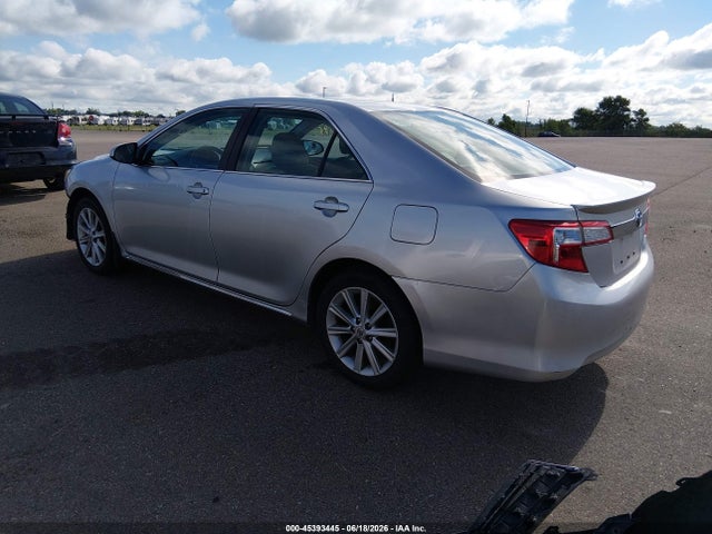 صورة 3 لـ 2012 Toyota CAMRY XLE