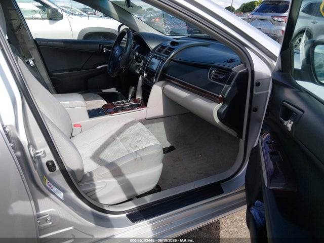صورة 5 لـ 2012 Toyota CAMRY XLE
