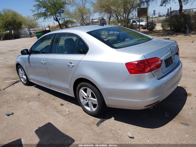 2013 Volkswagen JETTA 2.0L TDI — фото 3