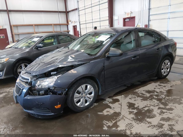 صورة 2 لـ 2014 Chevrolet CRUZE LS AUTO