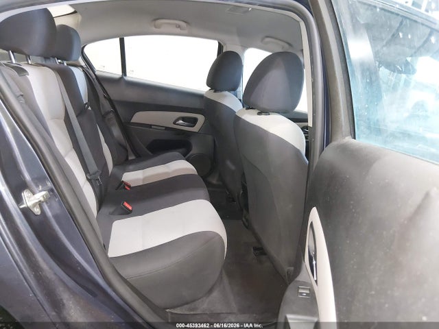 صورة 8 لـ 2014 Chevrolet CRUZE LS AUTO