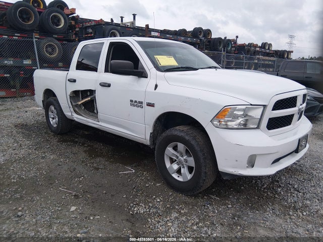 2016 RAM 1500 EXPRESS — фото 1