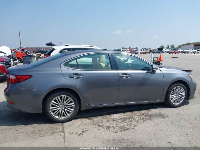2015 Lexus ES 350 — миниатюра 14