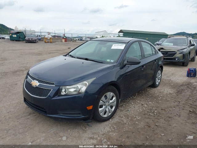 صورة 2 لـ 2014 Chevrolet CRUZE LS AUTO
