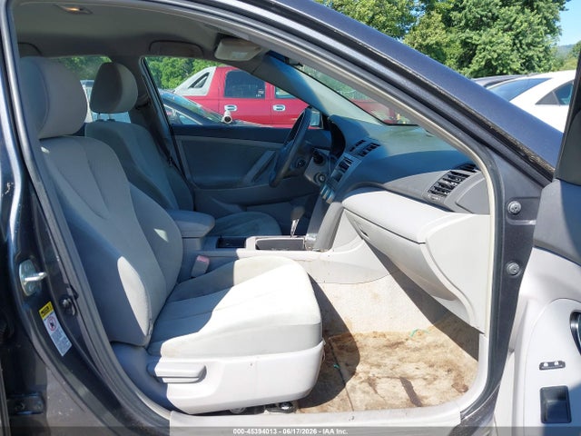 صورة 5 لـ 2009 Toyota CAMRY LE