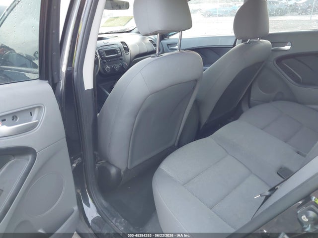 2017 KIA FORTE LX photo 8