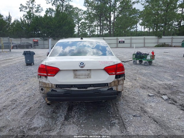 2013 Volkswagen PASSAT 2.5L SE thumbnail 17