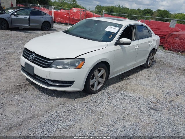2013 Volkswagen PASSAT 2.5L SE — фото 2