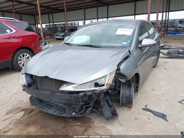 2019 Hyundai ELANTRA SE 照片 2