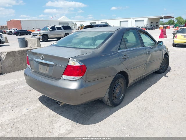 صورة 4 لـ 2006 Toyota CAMRY LE