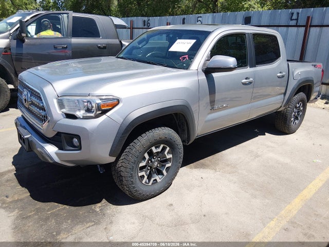 صورة 2 لـ 2016 Toyota TACOMA TRD OFF ROAD