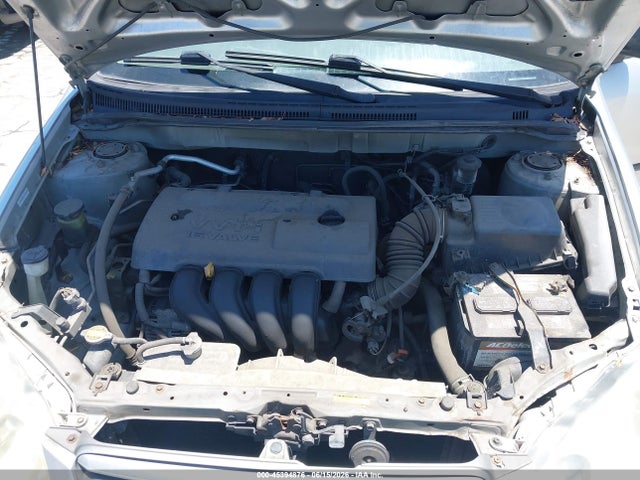 2004 Toyota COROLLA CE photo 10