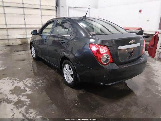 صورة 3 لـ 2014 Chevrolet SONIC LT AUTO