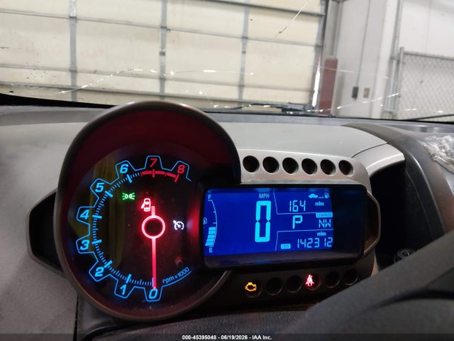 صورة 7 لـ 2014 Chevrolet SONIC LT AUTO