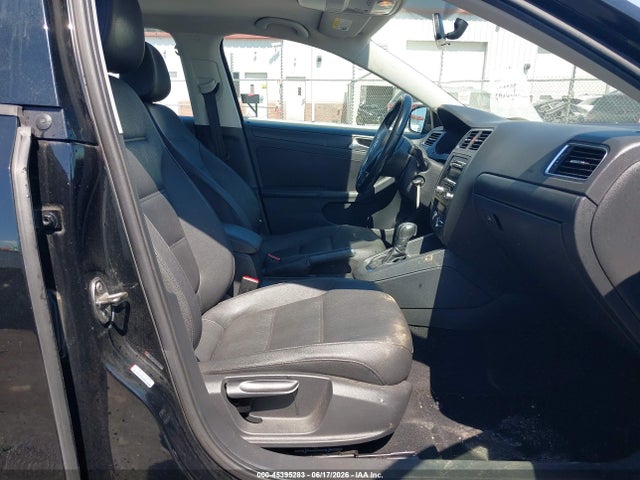 صورة 5 لـ 2012 Volkswagen JETTA 2.5L SE