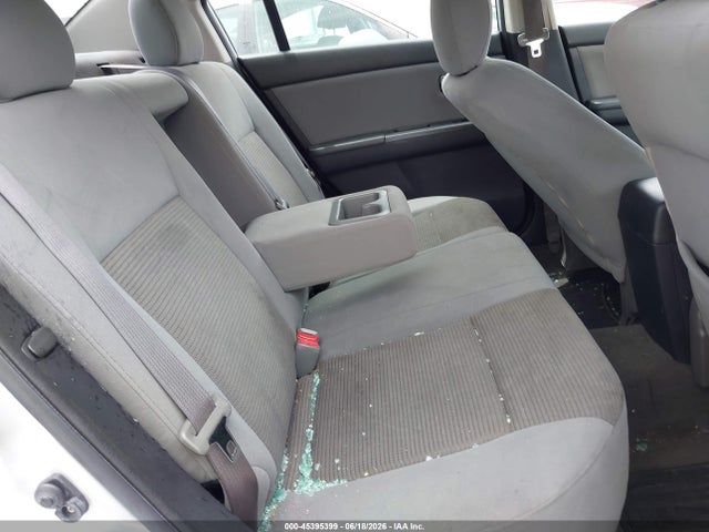 2012 Nissan SENTRA 2.0 SR 照片 8