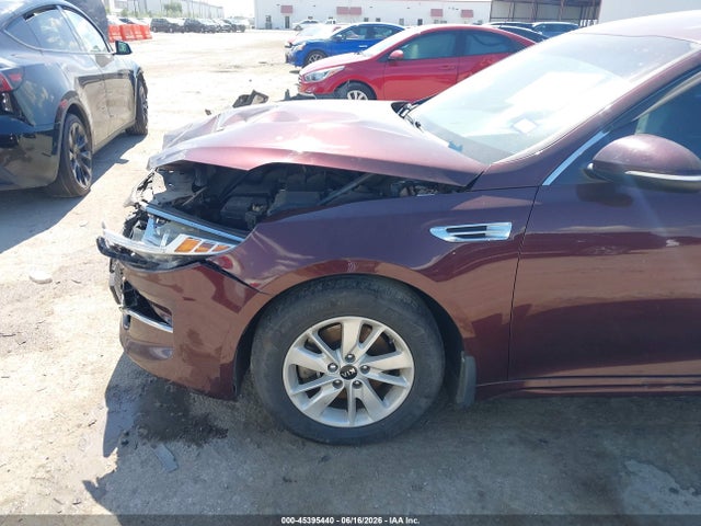 صورة 6 لـ 2016 KIA OPTIMA LX