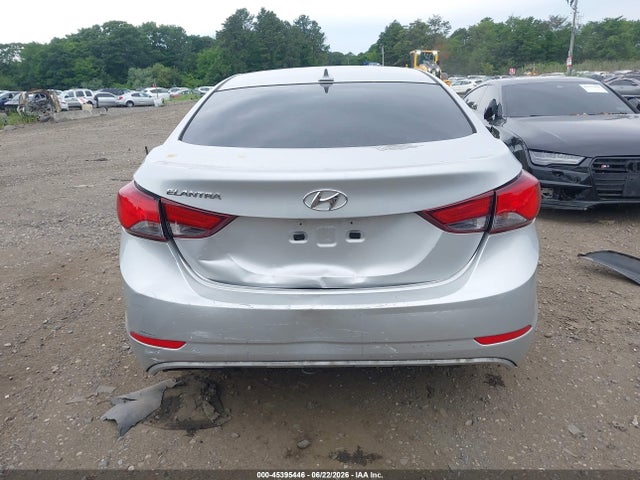 2016 Hyundai ELANTRA SE — фото 6