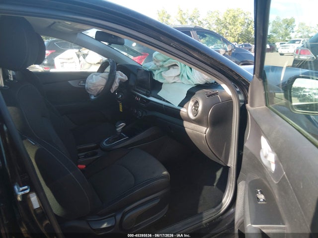2023 KIA FORTE LXS 照片 5