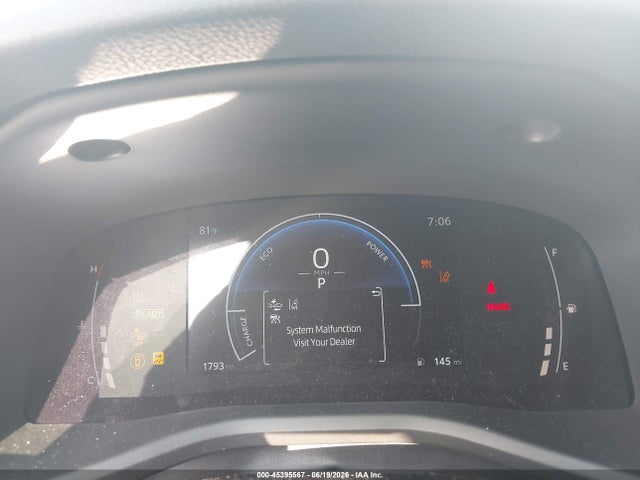 2026 Toyota CAMRY SE photo 7