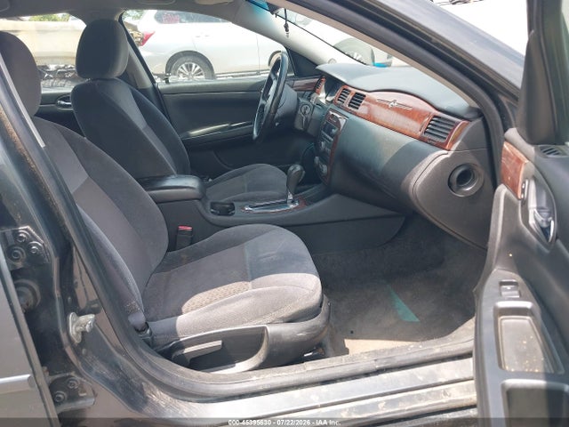 2011 Chevrolet IMPALA LT photo 5