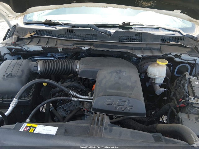 2017 RAM 1500 TRADESMAN 4X2 8' BOX photo 10