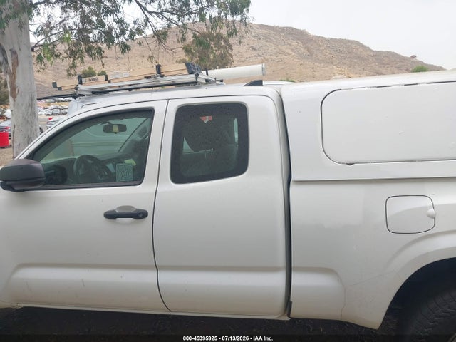 صورة مصغرة 15 لـ 2017 Toyota TACOMA SR