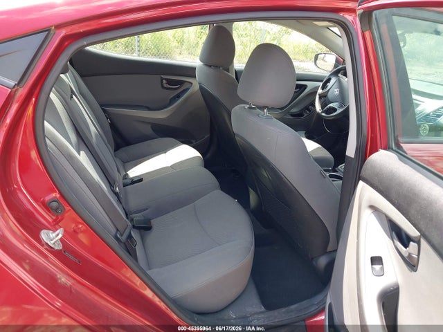 2014 Hyundai ELANTRA SE photo 8
