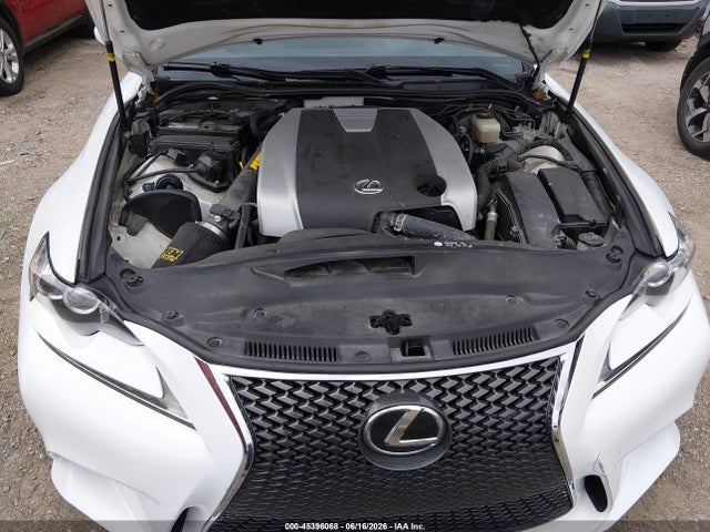 2015 Lexus IS 350 — фото 10