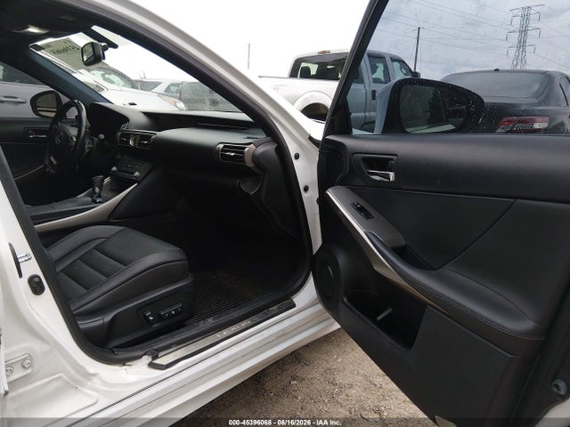 2015 Lexus IS 350 — фото 5