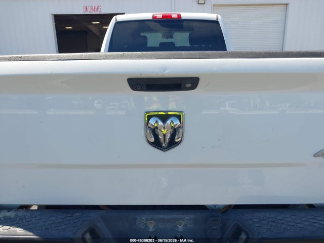 صورة مصغرة 15 لـ 2018 RAM 2500 TRADESMAN 4X4 8' BOX