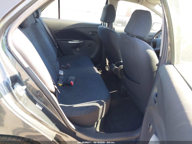 2008 Toyota YARIS photo 8