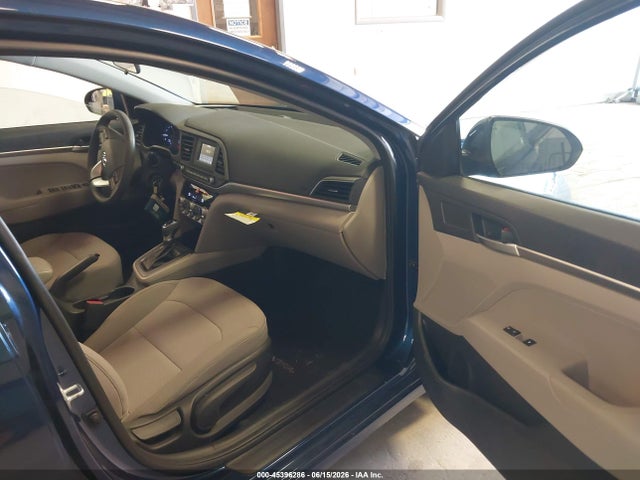 صورة 5 لـ 2020 Hyundai ELANTRA SE