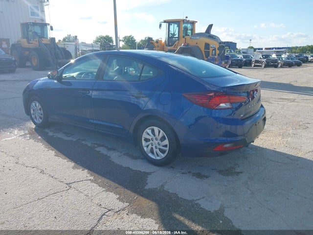 صورة 3 لـ 2020 Hyundai ELANTRA SE
