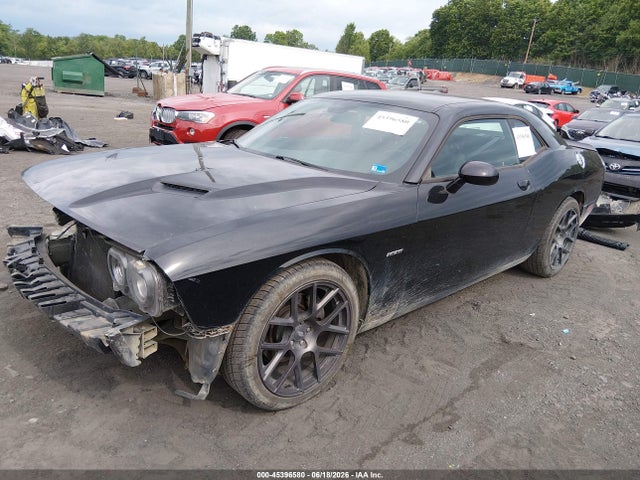 صورة 2 لـ 2018 Dodge CHALLENGER R/T