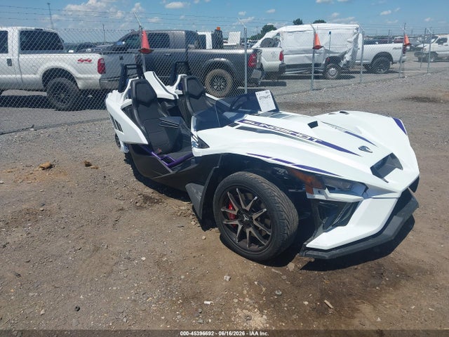 2024 POLARIS SLINGSHOT 