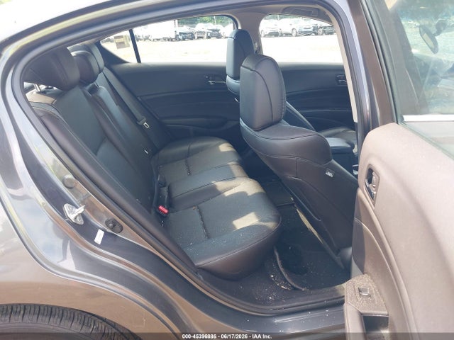 صورة 8 لـ 2014 Acura ILX 2.0L