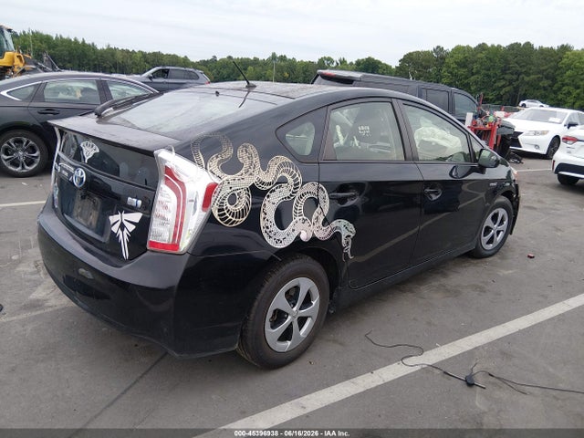2013 Toyota PRIUS TWO 照片 4