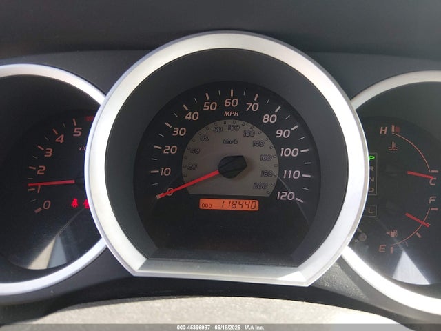 2005 Toyota TACOMA PRERUNNER V6 photo 7