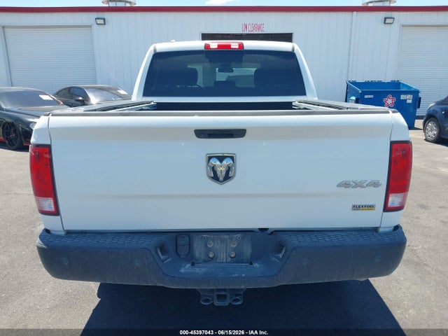 2019 RAM 1500 CLASSIC TRADESMAN 4X4 5'7 BOX — миниатюра 14