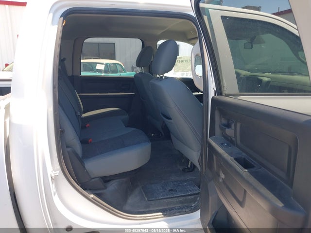 صورة 8 لـ 2019 RAM 1500 CLASSIC TRADESMAN 4X4 5'7 BOX