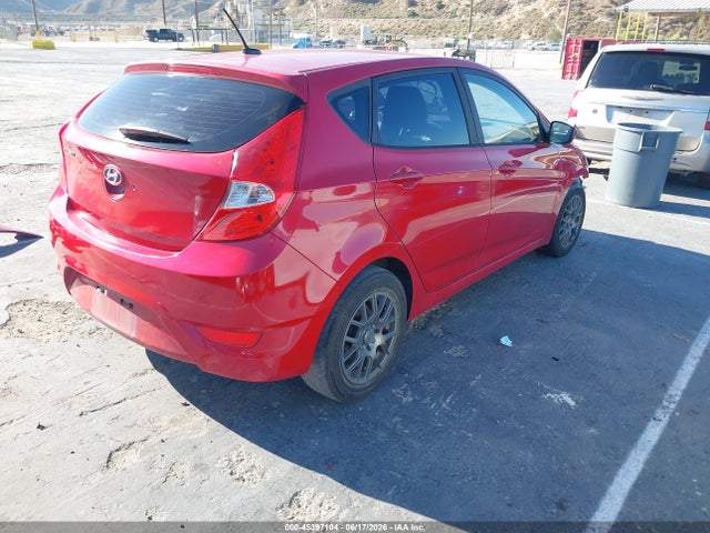 2016 Hyundai ACCENT SE — фото 4