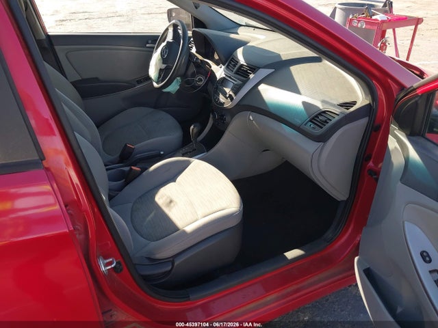 2016 Hyundai ACCENT SE — фото 5