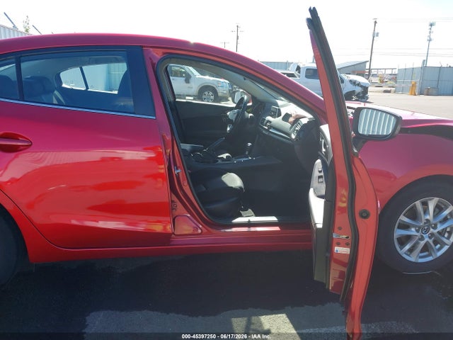 2014 Mazda MAZDA3 I TOURING photo 5